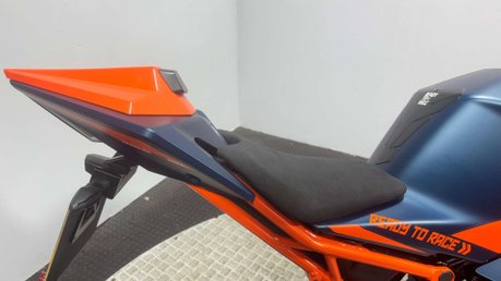 KTM RC 390 2024 1K VERY CLEAN A2 READY SPORTS BIKE 390CC 31