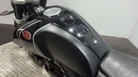 Mondial HPS Hipster 300cc 2019 17