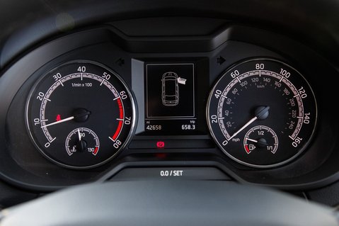 Skoda Octavia SE DRIVE TSI 14