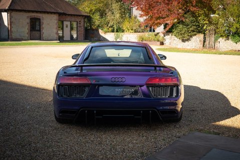 Audi R8 5.2 FSI V10 Plus S Tronic quattro Euro 6 (s/s) 2dr 5