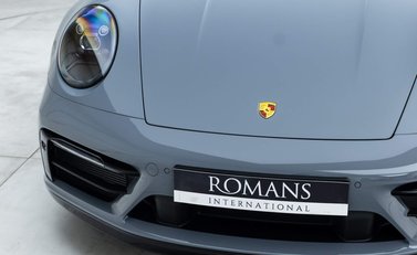 Porsche 911 Targa 4 GTS (992) 28