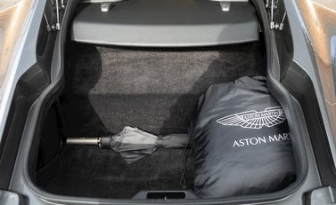 Aston Martin Zagato Vanquish Coupe 35