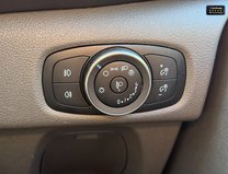 Ford Tourneo Custom 320 | Titanium | L2| 9 Seater| Manual | Euro 6 | £19,158 + vat 15