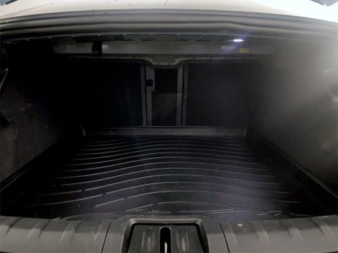 Porsche Taycan Performance Plus 93.4kWh Saloon 4dr Electric Auto RWD (11kW Charger) (476 p 21
