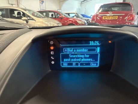 Ford Fiesta 1.0T EcoBoost Zetec Hatchback 5dr Petrol Powershift Euro 5 (100 ps) 24