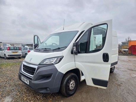 Peugeot Boxer 2.0 BlueHDi 335 Professional Panel Van 5dr Diesel Manual L2 H2 Euro 6 (130  9