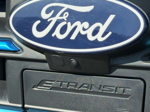 Ford Transit E-Transit 390 Trend 35
