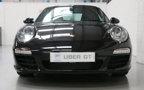 Porsche 911 Carrera S - Sensational Manual Coupe 10