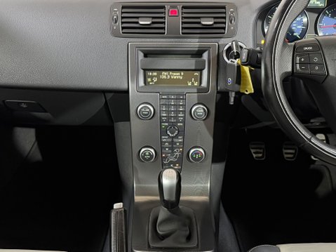 Volvo C30 D DRIVE R-DESIGN 20