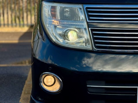 Nissan Elgrand 3.5 V6 HIGHWAY STAR+HIGH SPEC+GENUINE MILES+CARVX 33