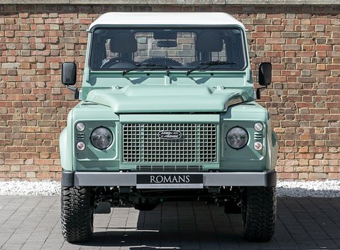 Land Rover Defender 90 Heritage 4