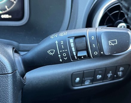 Hyundai KONA 1.6 Kona SE Connect GDi HEV Semi-Auto 5dr 55