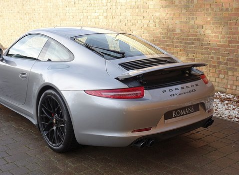 Porsche 911 (991) Carrera GTS 7