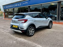 Renault Captur 1.6 Captur Techno E-Tech PHEV Auto 5dr 8