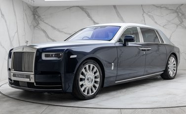 Rolls-Royce Phantom VIII EWB 1