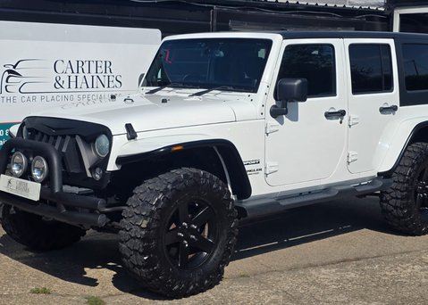 Jeep Wrangler 3.6 V6 Sahara Auto 4WD Euro 5 4dr (284 bhp) 2