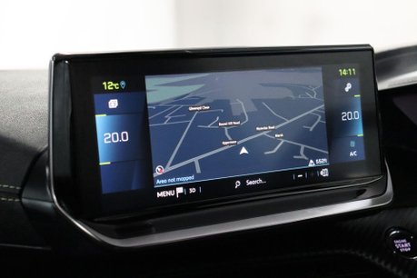 Peugeot 2008 GT PREMIUM 38