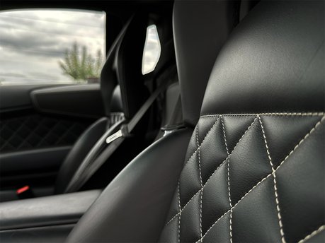 Lamborghini Murcielago LP640 MANUAL 64