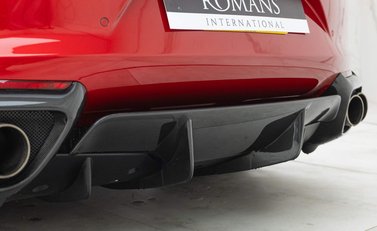 Ferrari 812 Superfast 33