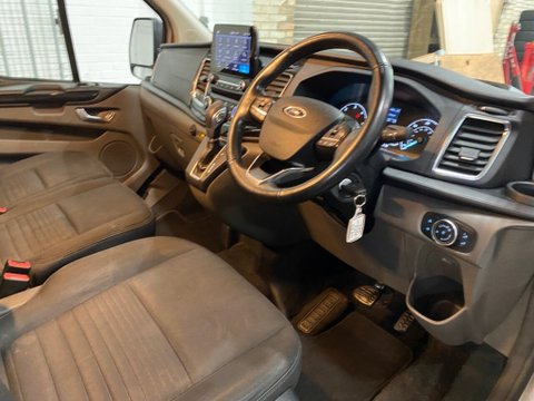 Ford Transit Custom 320 LIMITED DCIV ECOBLUE 12