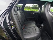 Audi RS4 CARBON BLACK 18