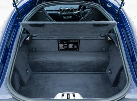 Ferrari F12 Berlinetta 41