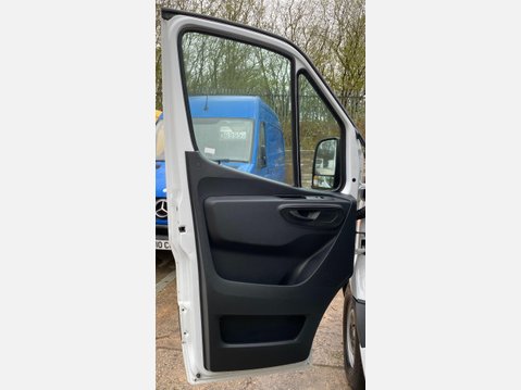 Mercedes-Benz Sprinter 2.1 311 CDI RWD L3 H2 Euro 6 5dr 37