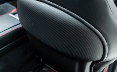 Aston Martin V12 Vantage S Roadster 17