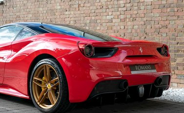Ferrari 488 GTB 21