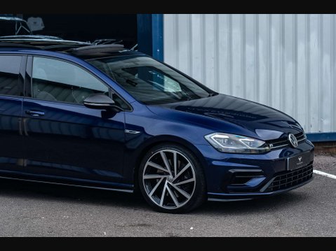 Volkswagen Golf 2.0 Golf R TSi 4Motion Semi-Auto 4WD 5dr 24