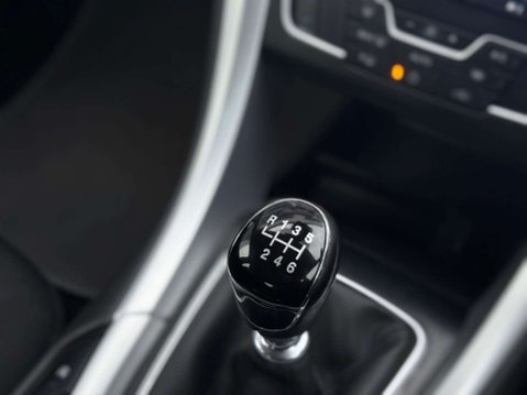 Ford Mondeo 1.5 TDCi ECOnetic Zetec Euro 6 (s/s) 5dr 63