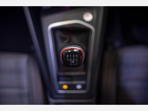 Volkswagen Golf 2.0 TSI GTI Euro 6 (s/s) 5dr 27