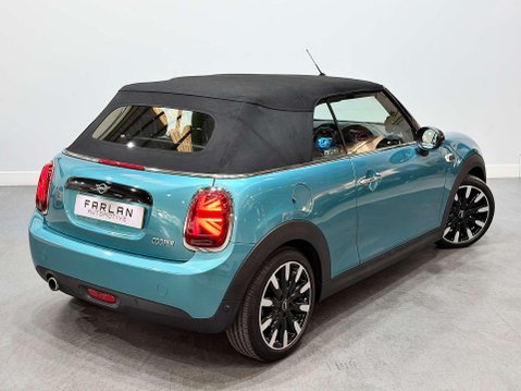 Mini Convertible 1.5 Cooper Convertible 2dr Petrol Steptronic Euro 6 (s/s) (136 ps) 33