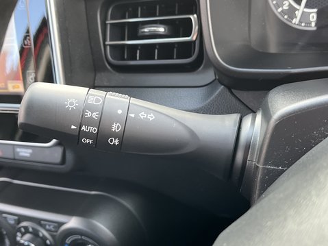 Suzuki Ignis 1.2 Dualjet 12V Hybrid SZ-T 5dr 23