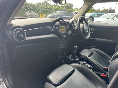 Mini Hatch 2.0 Cooper S 5dr 18