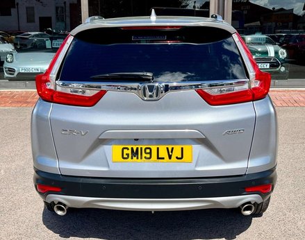 Honda CR-V 1.5 CR-V SR i-VTec CVT 4WD 5dr 6