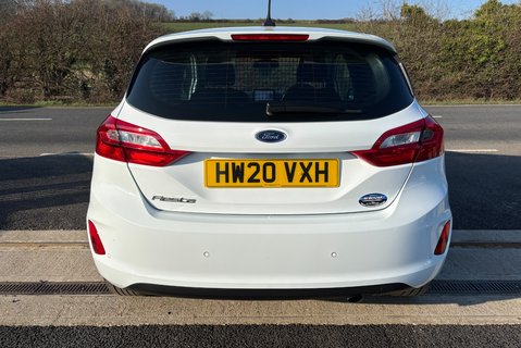 Ford Fiesta Base 85 ps Tdci Car Derived Panel Van - Air Con & Sat Nav 10