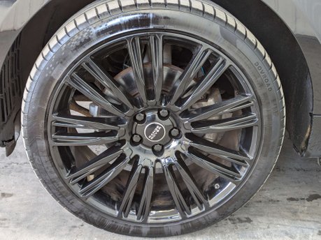 Land Rover Range Rover Sport 3.0 Range Rover Sport HSE SDV6 Auto 4WD 5dr 32