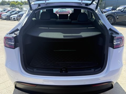 Tesla Model Y (Dual Motor) Long Range SUV 5dr Electric Auto 4WDE (384 bhp) 20
