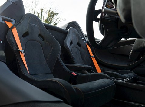 McLaren 600 Spider 16