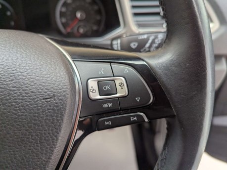 Volkswagen T-Roc 1.0 T-Roc SE TSi 5dr 76