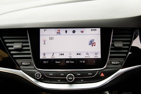 Vauxhall Astra ELITE NAV 17