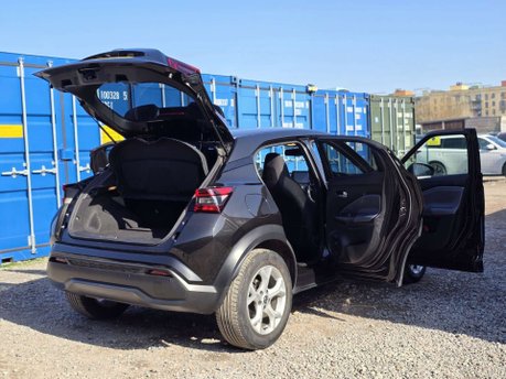 Nissan Juke 1.0 DIG-T N-Connecta SUV 5dr Petrol DCT Auto Euro 6 (s/s) (114 ps) 16