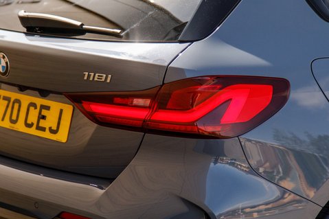 BMW 1 Series 118I M SPORT 9