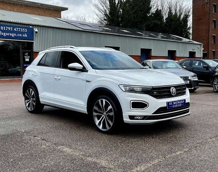 Volkswagen T-Roc 1.5 T-Roc R-Line TSi Evo Semi-Auto 5dr 4