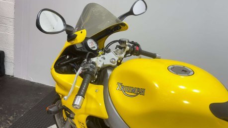 Triumph Sprint 2003 ONLY 11K PROJECT BIKE 955CC CLASSIC SPORTS TOURER 30