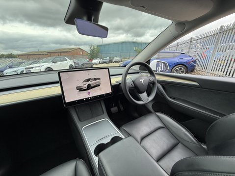 Tesla Model Y (Dual Motor) Long Range SUV 5dr Electric Auto 4WDE (384 bhp) 29