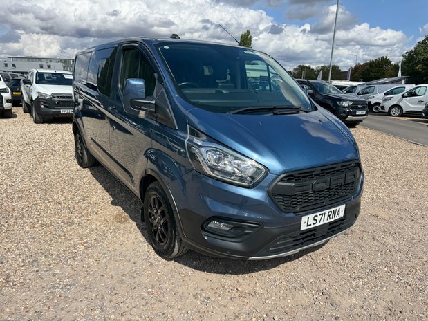 Ford Transit Custom Crew Cab LWB L2H1 (SOLD KH) Low Roof Trail 320 Air Con Alloys Sensors Tow B 5