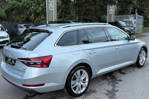 Skoda Superb SE L IV DSG PLUG IN HYBRID -ONE OWNER -FULL SERVICE HISTORY 6