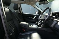 Land Rover Discovery Sport 2.0 Discovery Sport SE MHEV Auto 4WD 5dr 20
